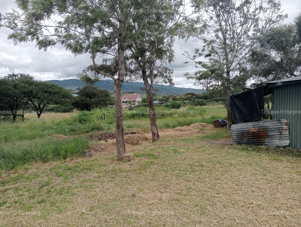 Land in Kiserian - 3