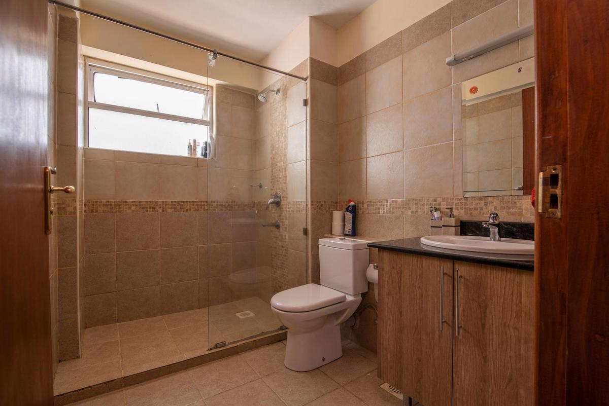 3 Bed Apartment with En Suite in Kileleshwa - 12