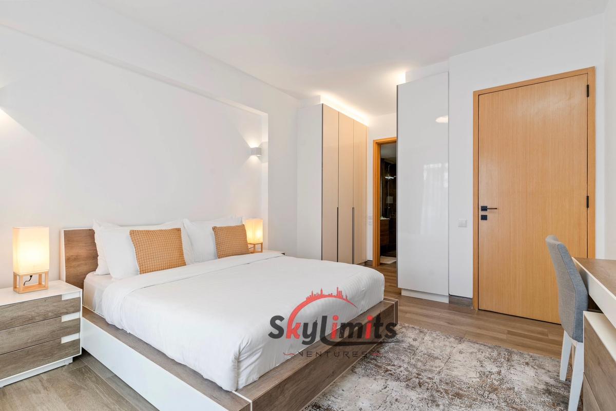 Furnished 2 Bed Apartment with En Suite at Dennis Pritt Rd - 10