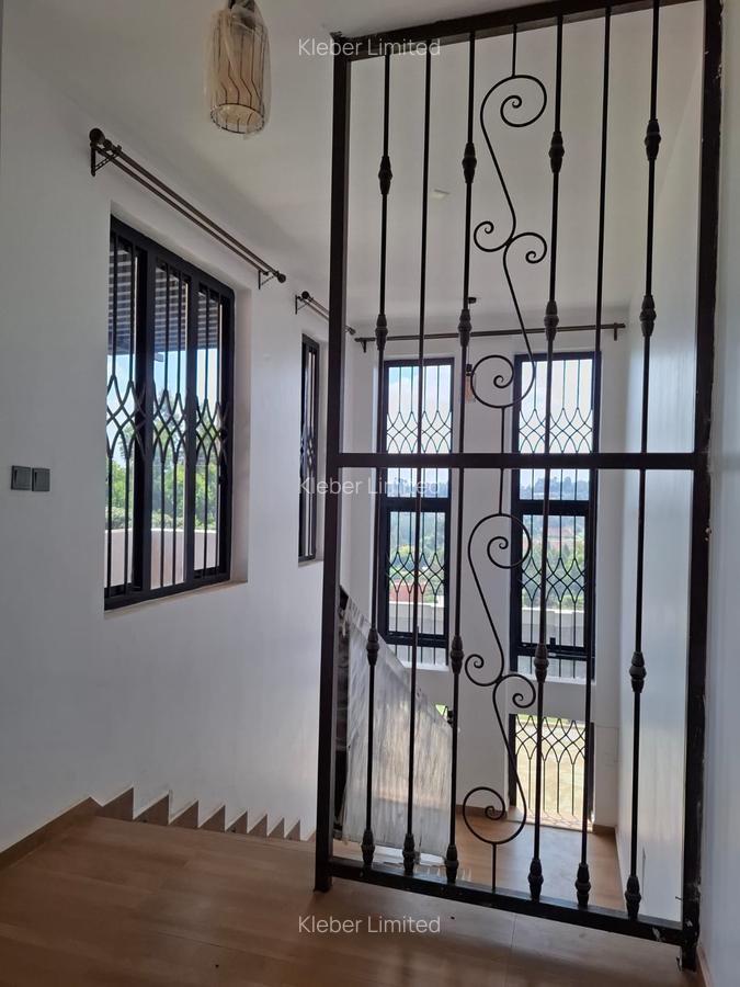 4 Bed House with En Suite in Rironi - 2