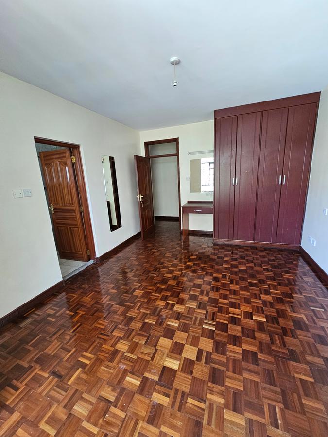 3 Bed Apartment with En Suite at Kilimani - 15