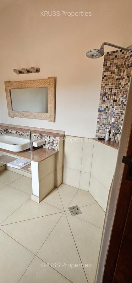 Furnished 2 Bed Apartment with En Suite at Ar174 - 12