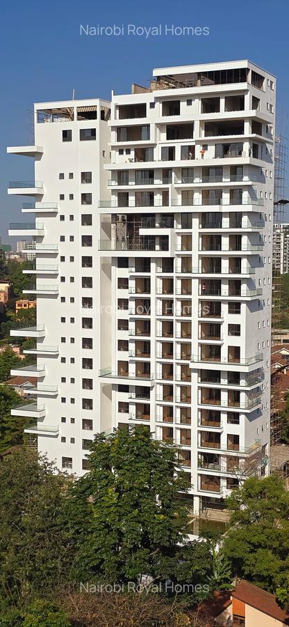 2 Bed Apartment with En Suite at Riverside Drive - 2