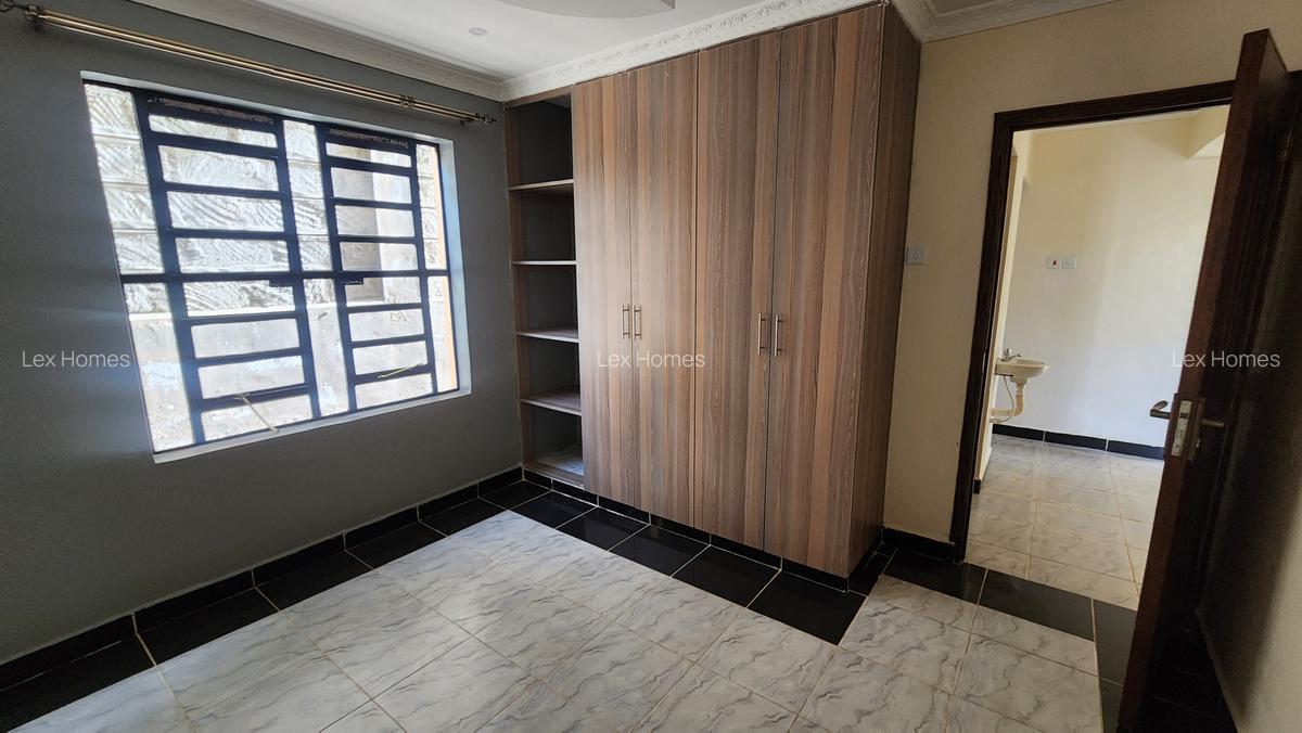 4 Bed House with En Suite at Kahuho - 15