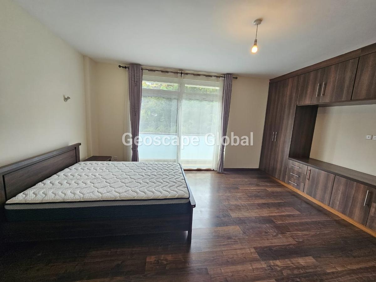 3 Bed Apartment with En Suite in Westlands Area - 11