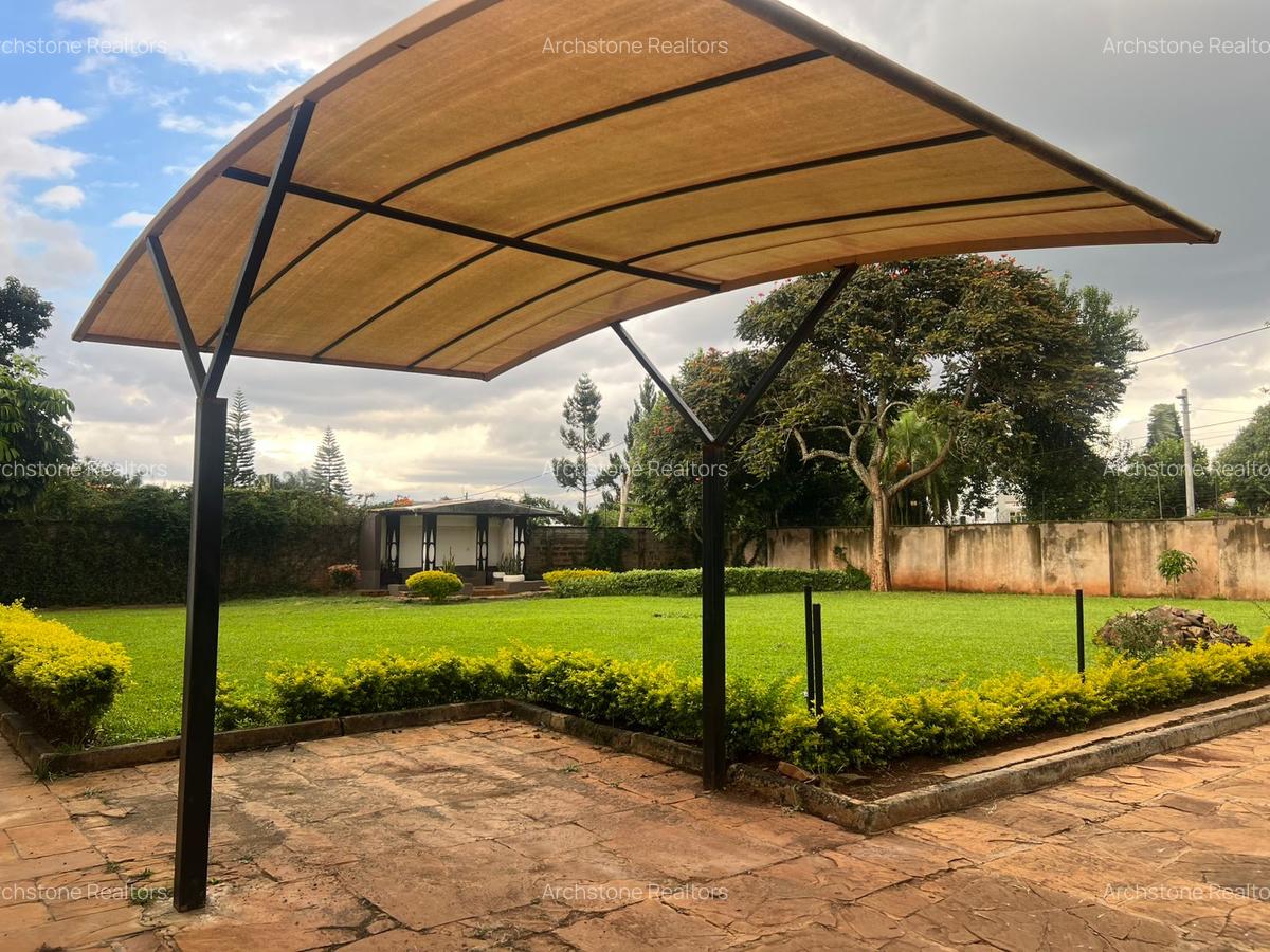 7 Bed House with En Suite in Runda - 15