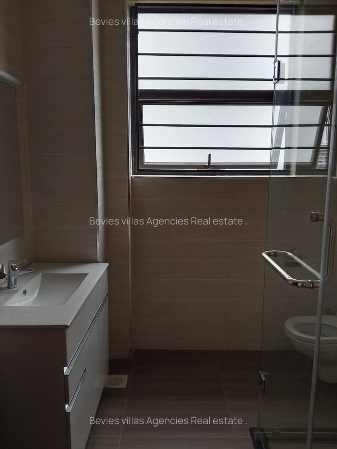 3 Bed Apartment with En Suite in General Mathenge - 13