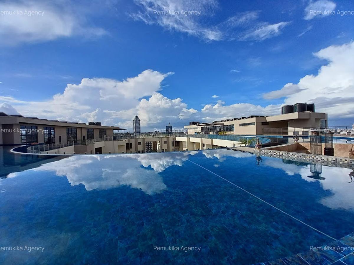 3 Bed Apartment with En Suite in Riverside - 15