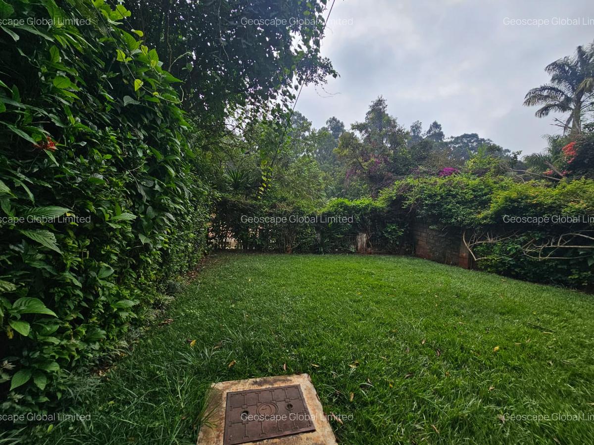 4 Bed House with En Suite in Spring Valley - 2