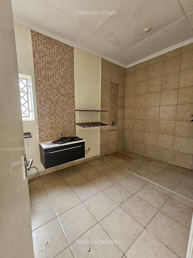 0.8 ac Commercial Property with Service Charge Included at Riverside - 11