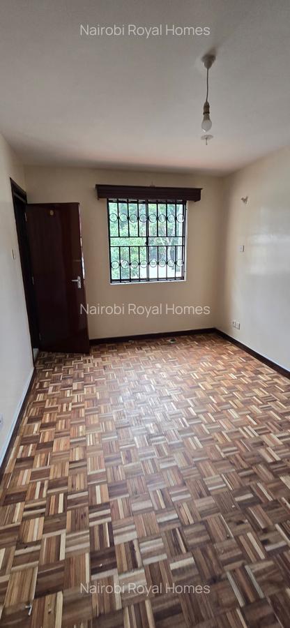 4 Bed Townhouse with En Suite at Lavington Green - 17