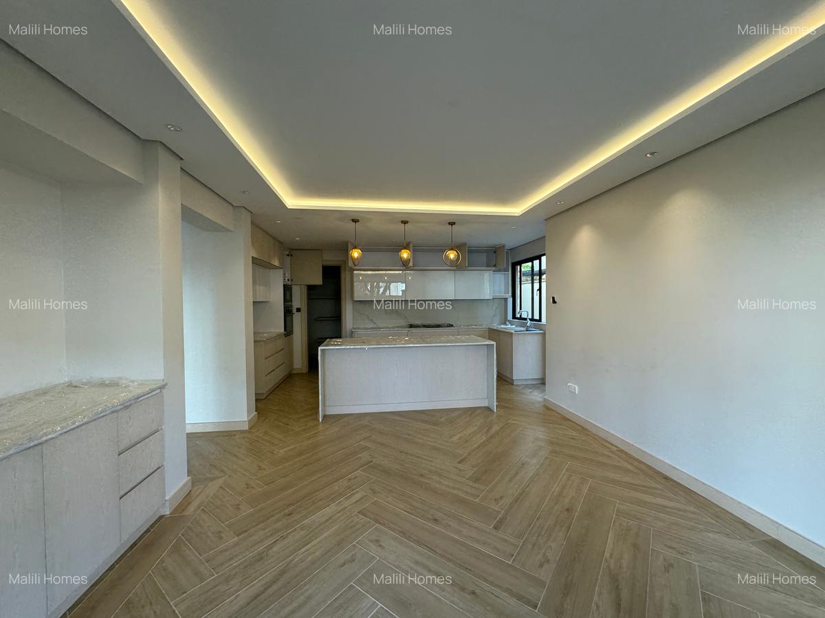 6 Bed Villa in Lavington - 9