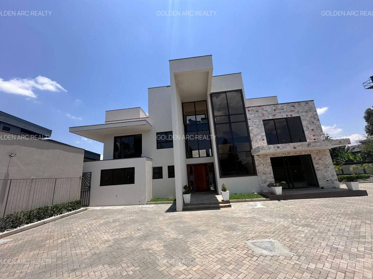 6 Bed Townhouse with En Suite in Karen - 14