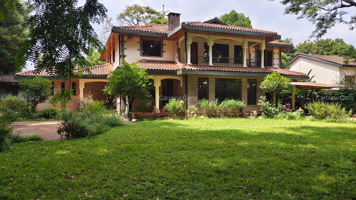 5 Bed House with En Suite in Nyari - 1