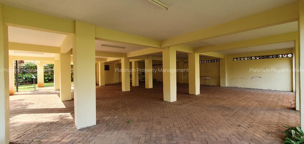 3 Bed Apartment with En Suite in General Mathenge - 20