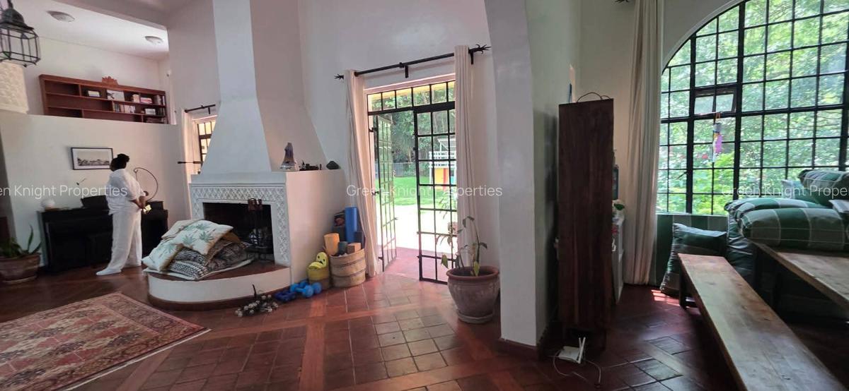 4 Bed House with En Suite in Loresho - 4