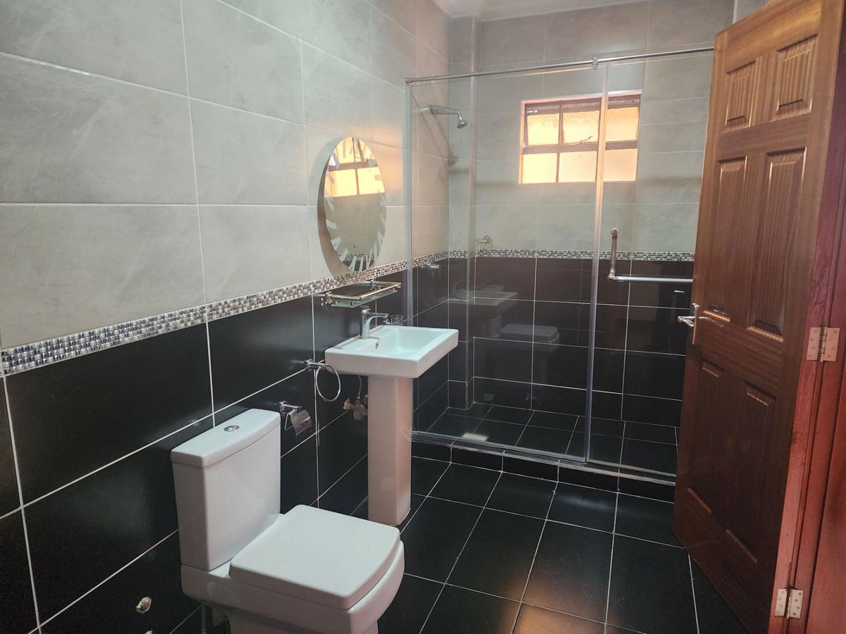 2 Bed Apartment with En Suite in Westlands Area - 2