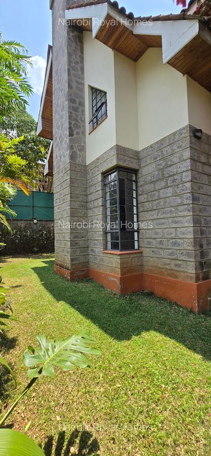4 Bed Townhouse with En Suite at Chalbi Drive - 5