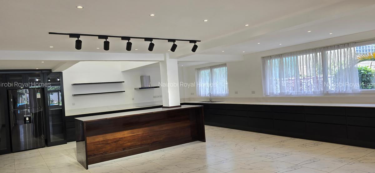 5 Bed House with En Suite at Runda Road - 3