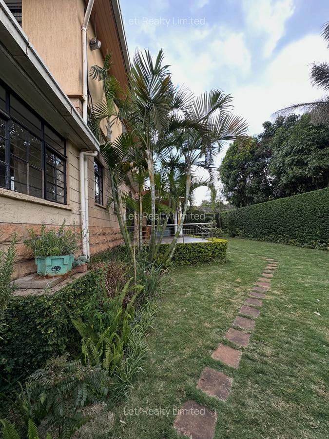 5 Bed Townhouse with En Suite in Kitisuru - 4
