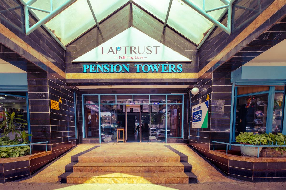 4,699 ft² Office with Service Charge Included at Loita St. - 2