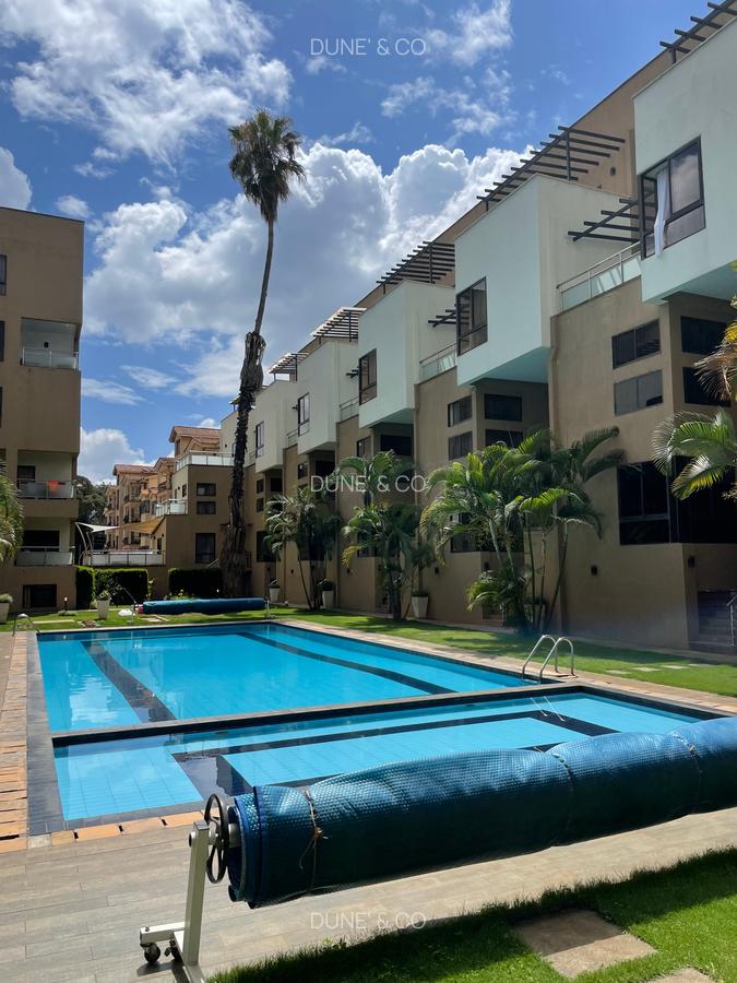 Serviced 1 Bed Apartment with En Suite in Lavington - 13