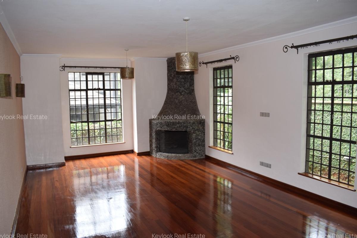 4 Bed Townhouse with En Suite at Peponi Road - 18