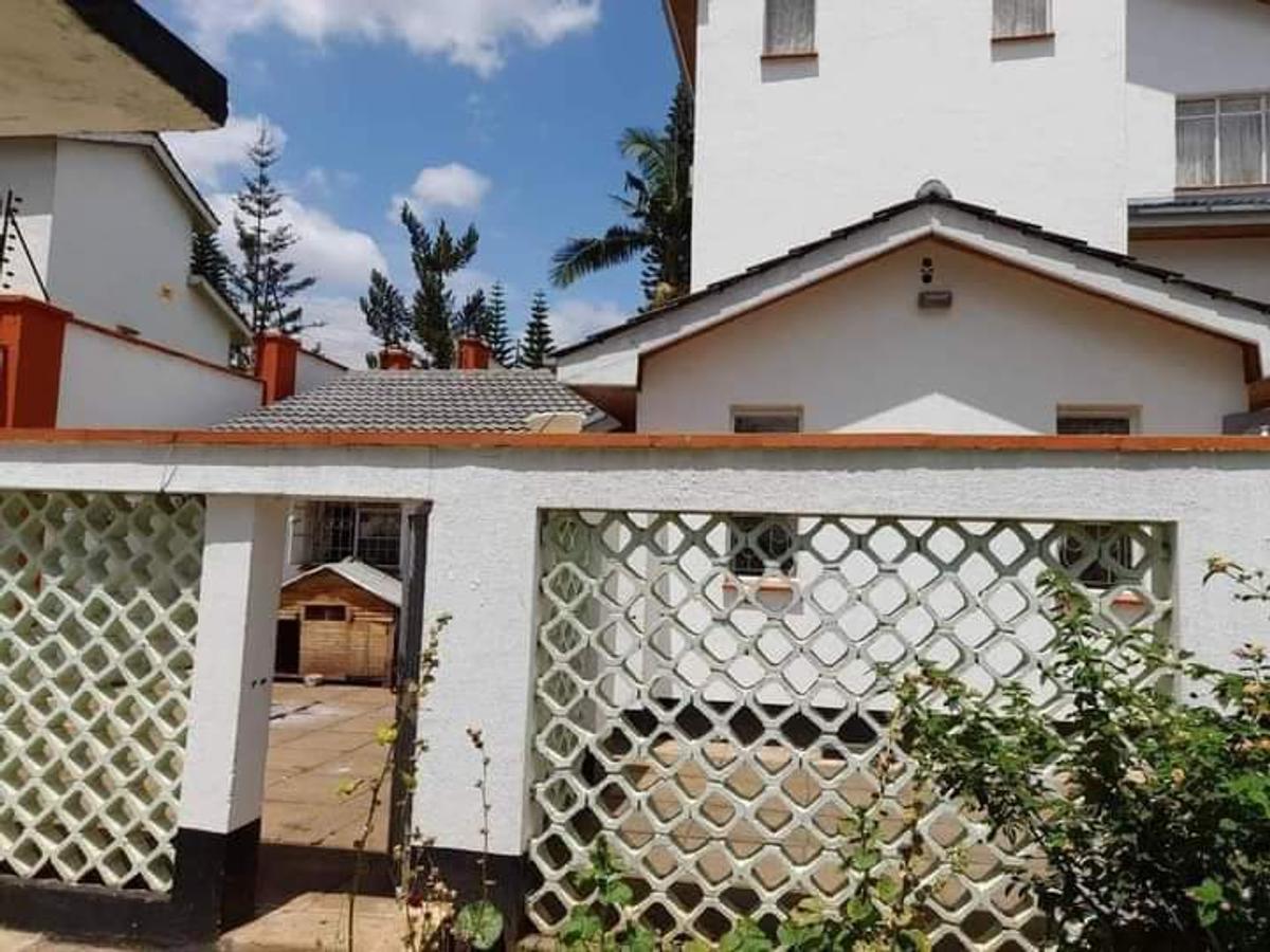 4 Bed Townhouse with En Suite at Dik Dik Road - 20