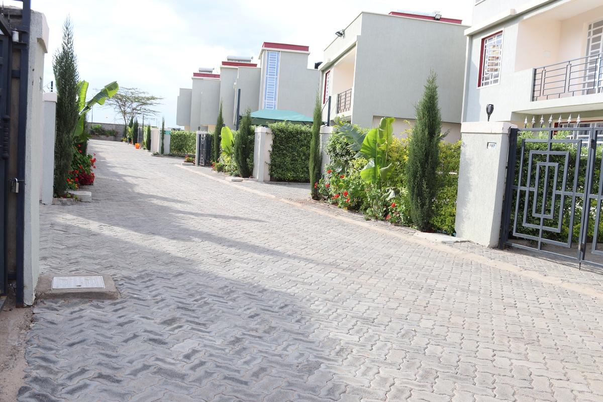 4 Bed Villa with En Suite at Muigai Road - 2