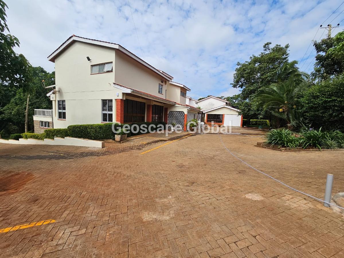 5 Bed House with En Suite at Gigiri - 3