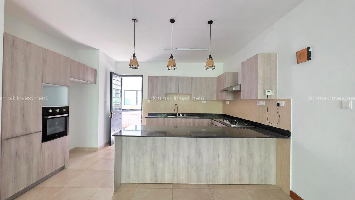 5 Bed Townhouse with En Suite at Mzima Springs. - 8