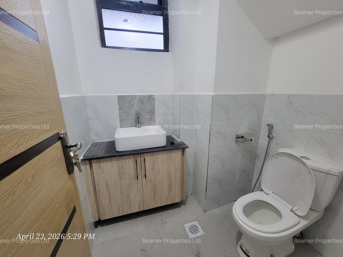 4 Bed House with En Suite at Kenyatta Road - 3