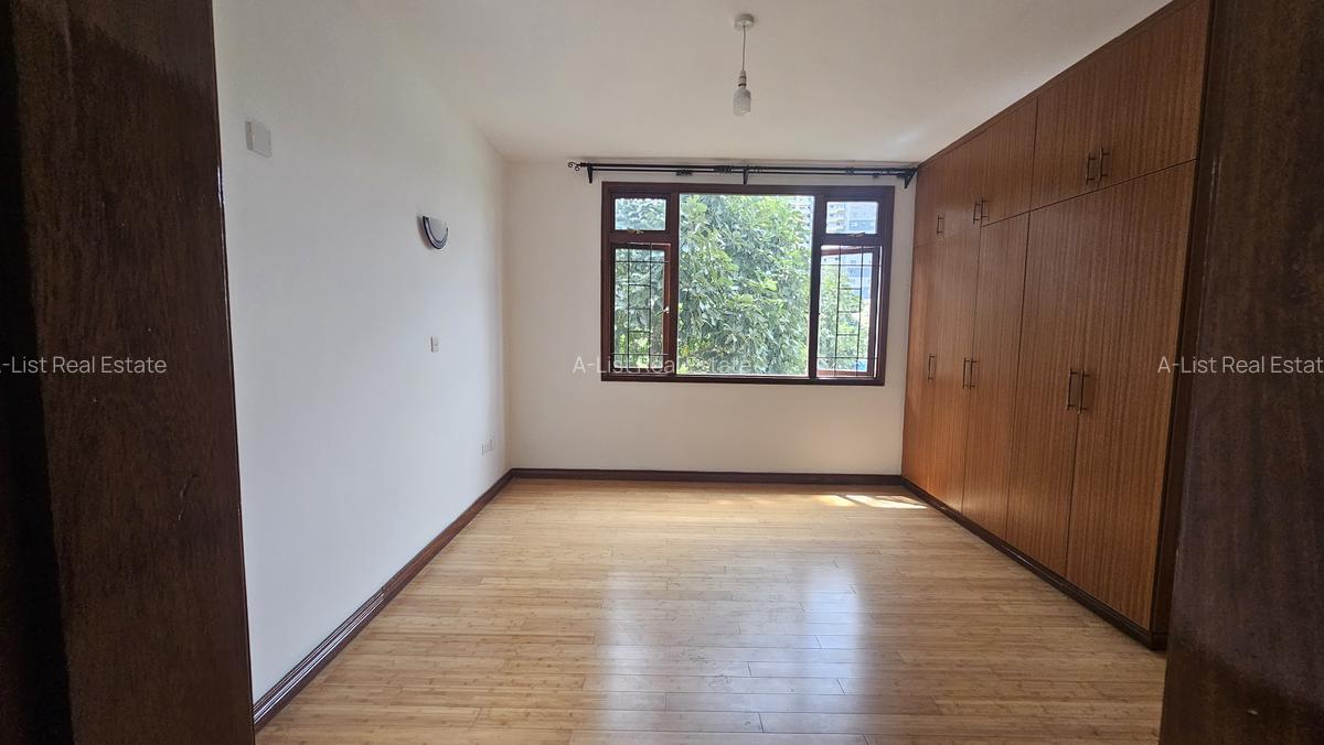 3 Bed Apartment with En Suite at Sandalwood Lane - 3