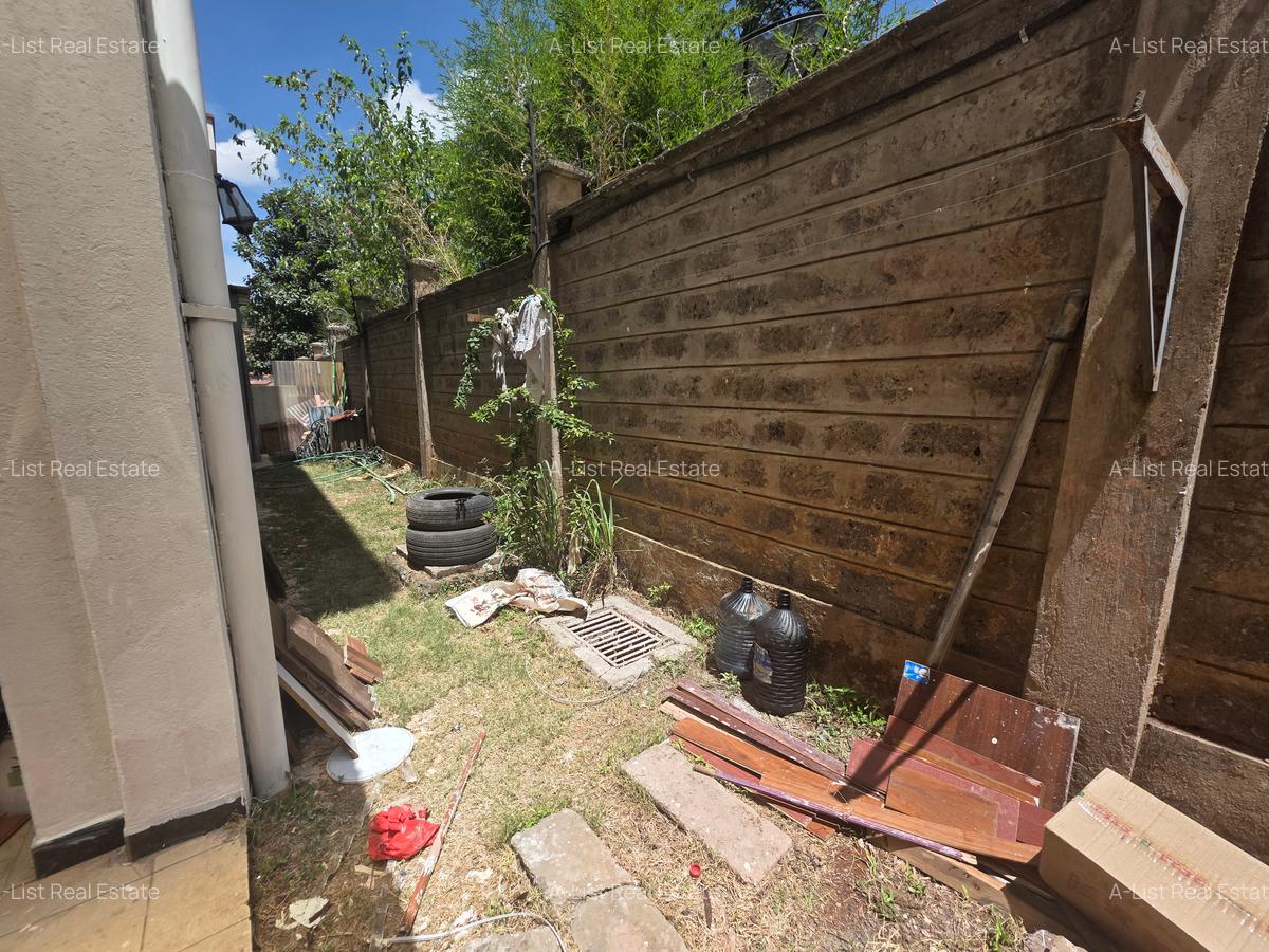 5 Bed Villa with En Suite at Chalbi Drive - 20