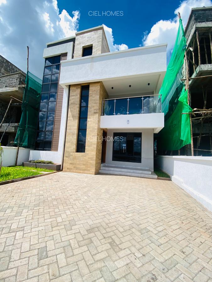 4 Bed Villa with En Suite at Eastern Bypass - 1