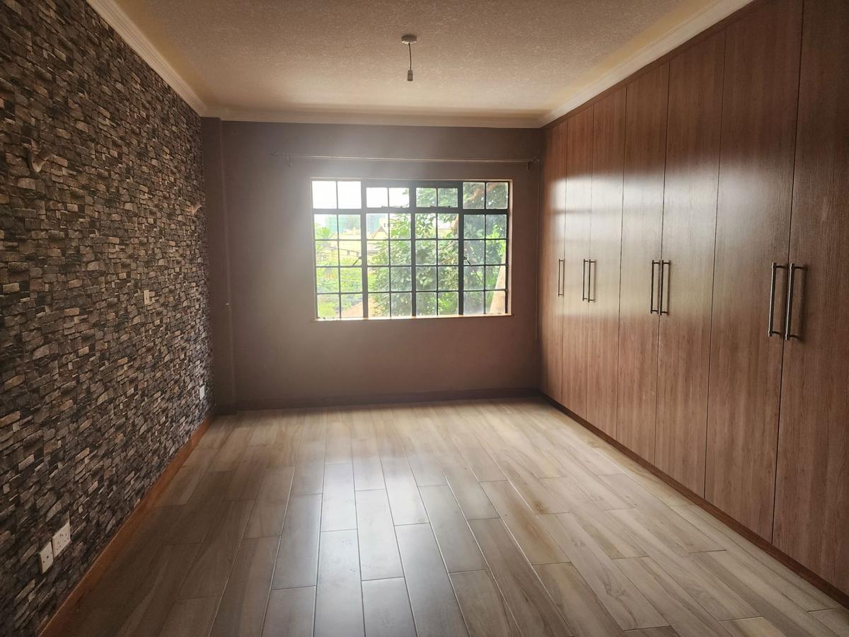 2 Bed Apartment with En Suite in Westlands Area - 1