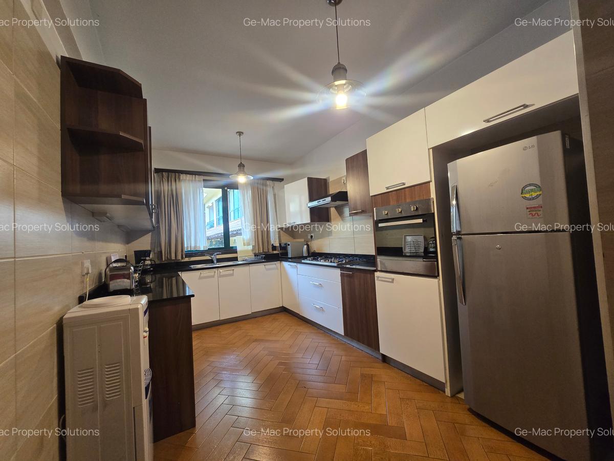 3 Bed Villa with En Suite in Kyuna - 6