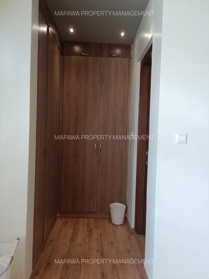Serviced 3 Bed Apartment with En Suite in Westlands Area - 13
