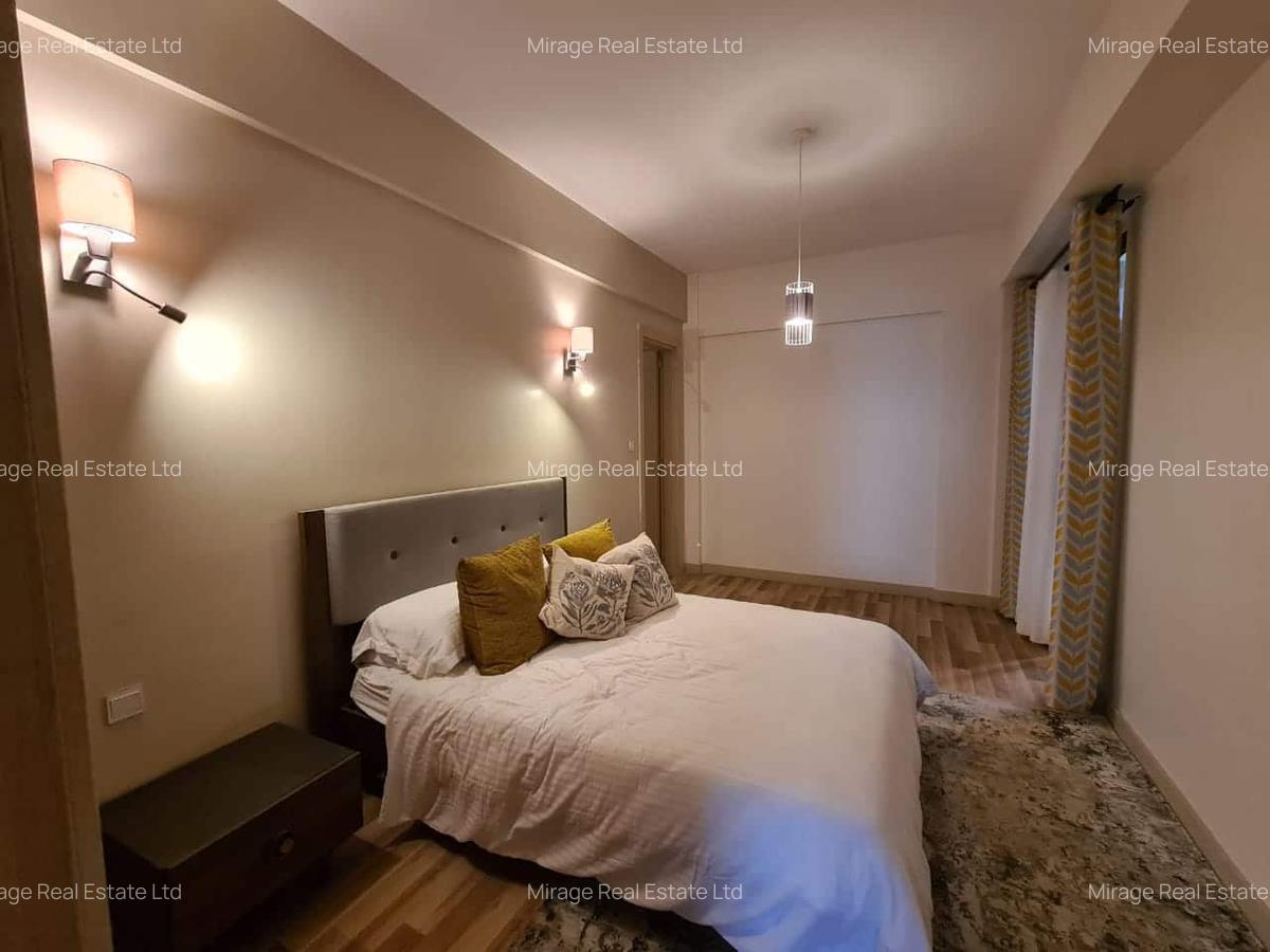 4 Bed Apartment with En Suite in Parklands - 16