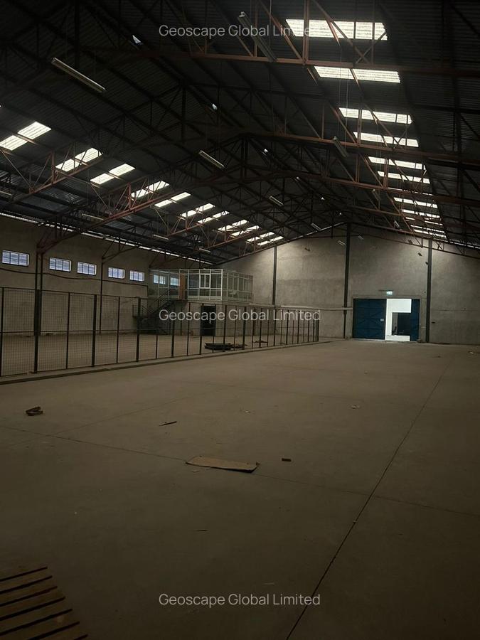 40,000 ft² Warehouse with Backup Generator in Mombasa Road - 1
