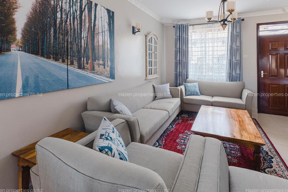 5 Bed Townhouse with En Suite at - 8