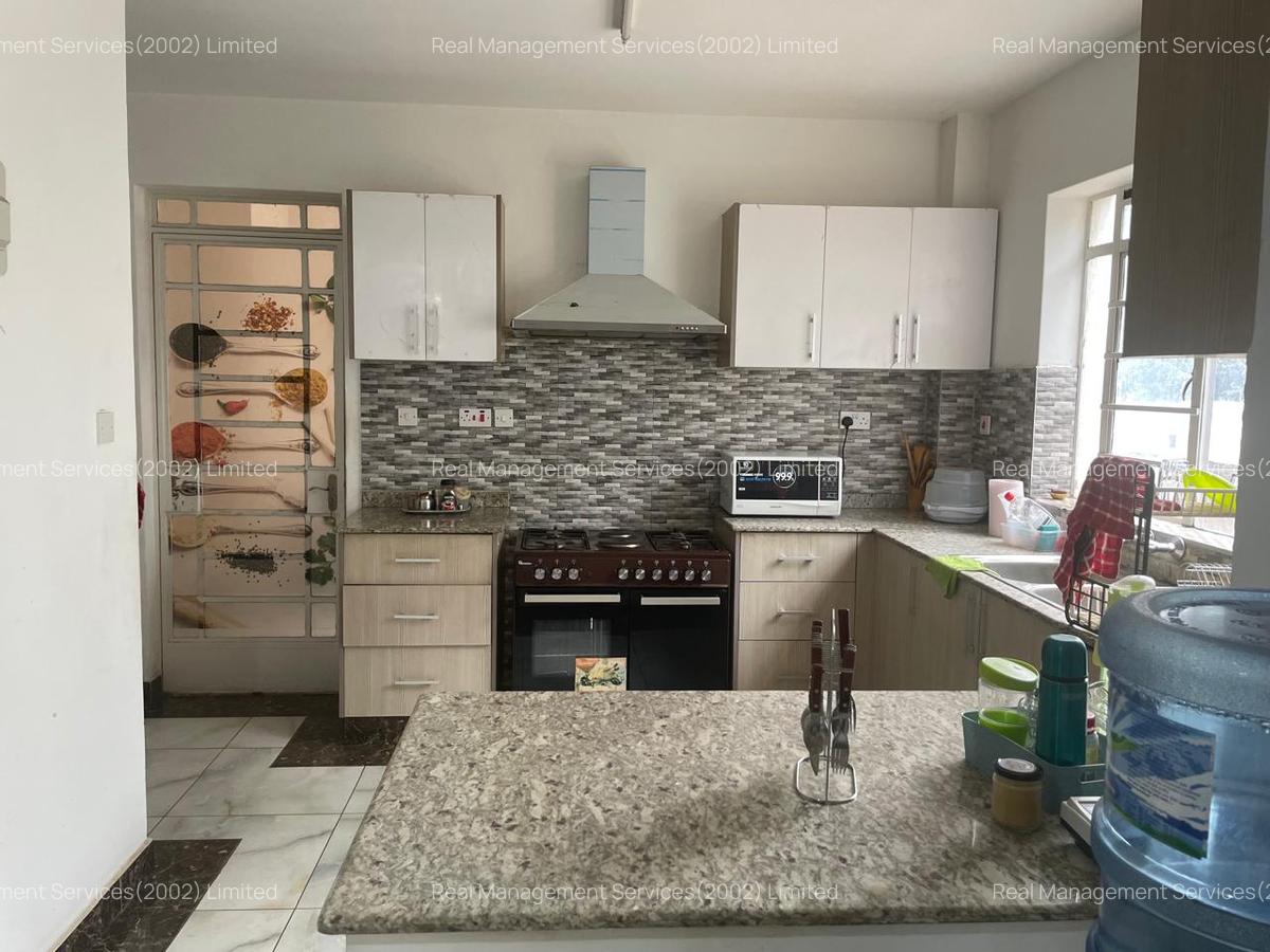 3 Bed Apartment with En Suite at 1St Parklands - 4