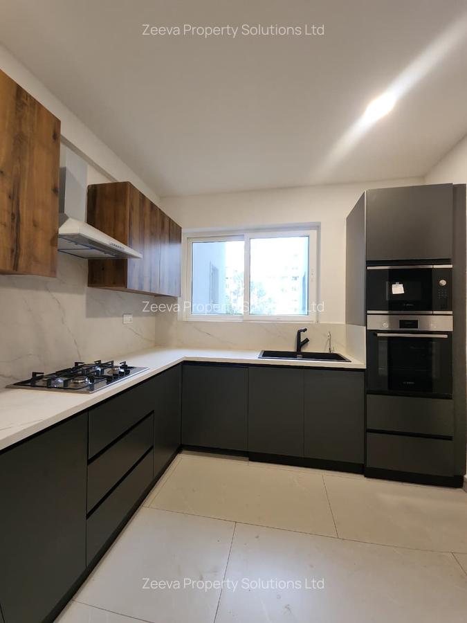 2 Bed Apartment with En Suite in Westlands Area - 4