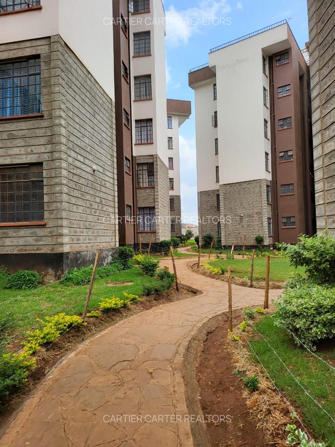 3 Bed Apartment with En Suite in Komarock - 14