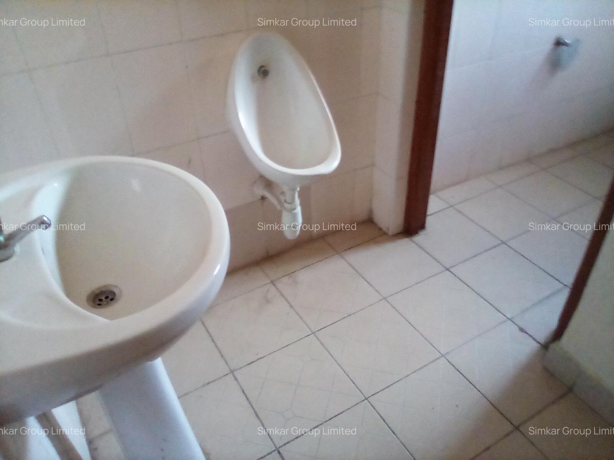 Warehouse with Service Charge Included at Mombasa Rd - 12