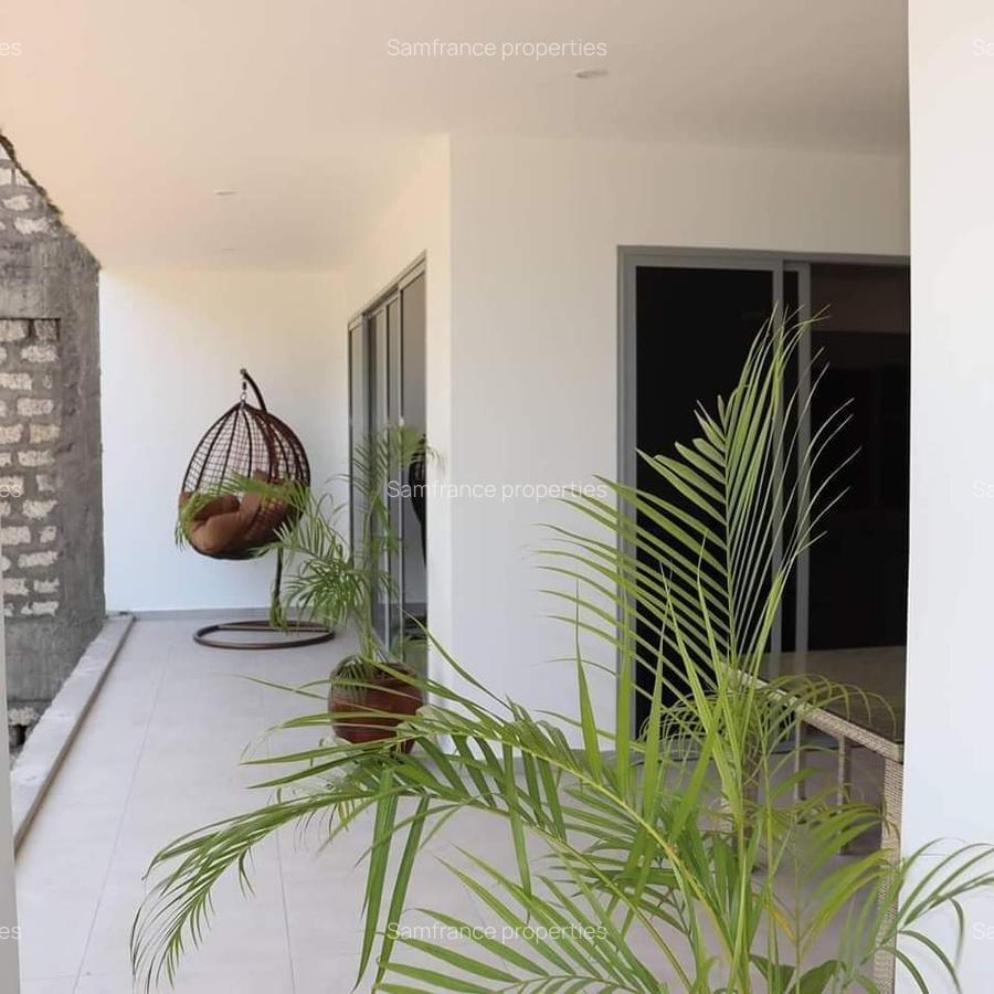 Serviced 3 Bed Apartment with En Suite at Mombasa - 14