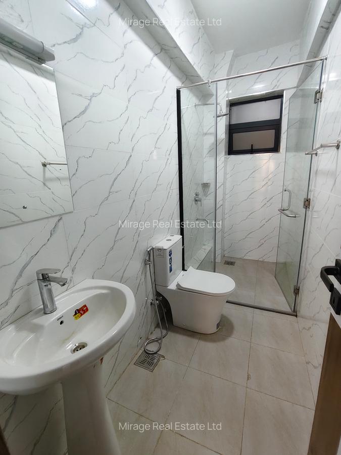 5 Bed Apartment with Staff Quarters in Parklands - 5