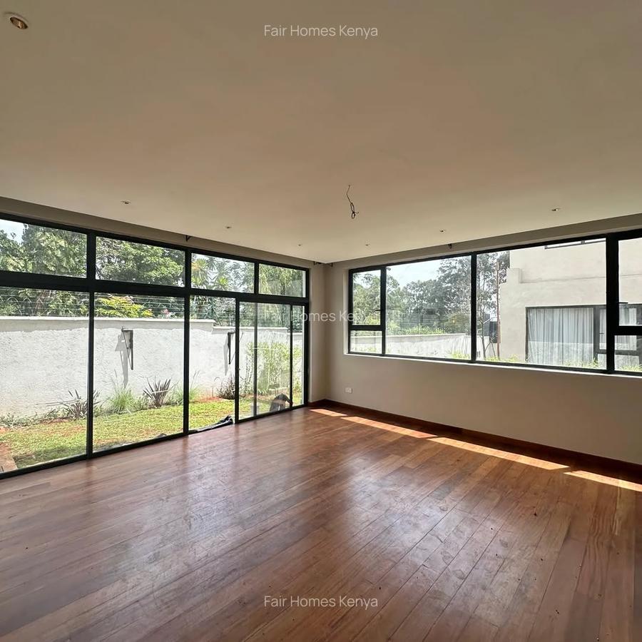 5 Bed Townhouse with En Suite at Manyani East - 6