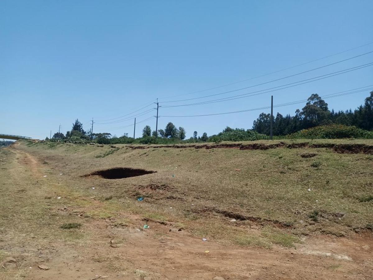 0.5 ac Commercial Land at Nairobi - Nakuru Highway - 8