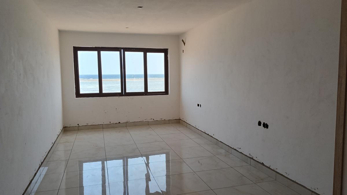 1 Bed Apartment with En Suite at Kilifi County - 8